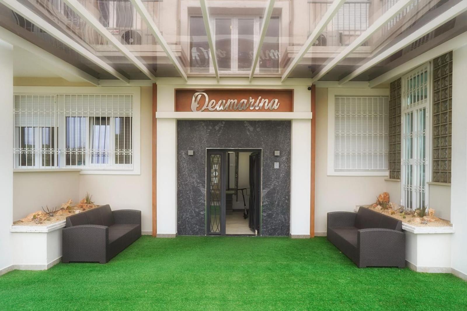 Residence Deamarina Марина-ди-Масса Экстерьер фото